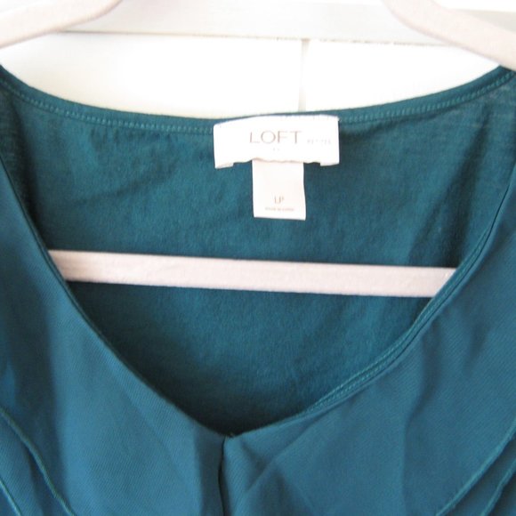 Emerald Green LOFT Blouse - Picture 2 of 4